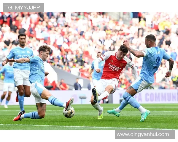 足球明星健身训练精彩瞬间高清图片分享与解析